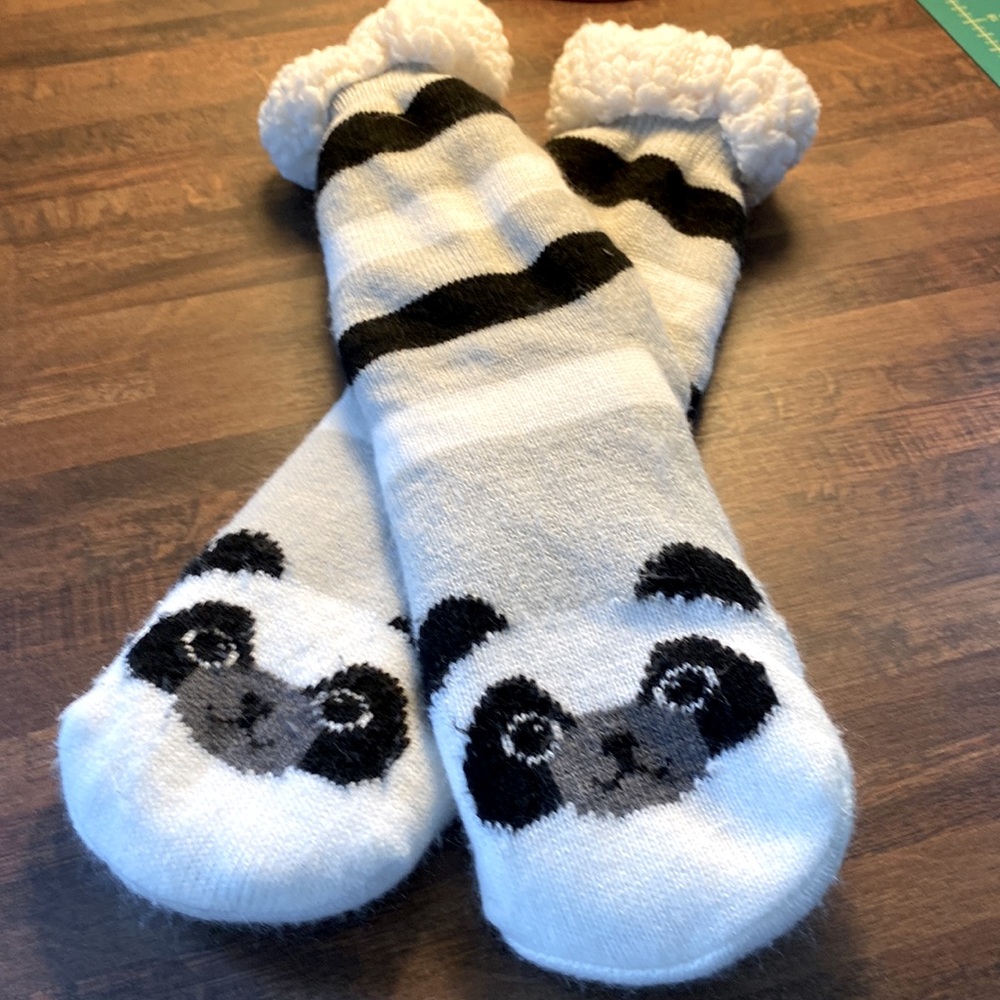 Cozy Panda Fuzzy Socks
